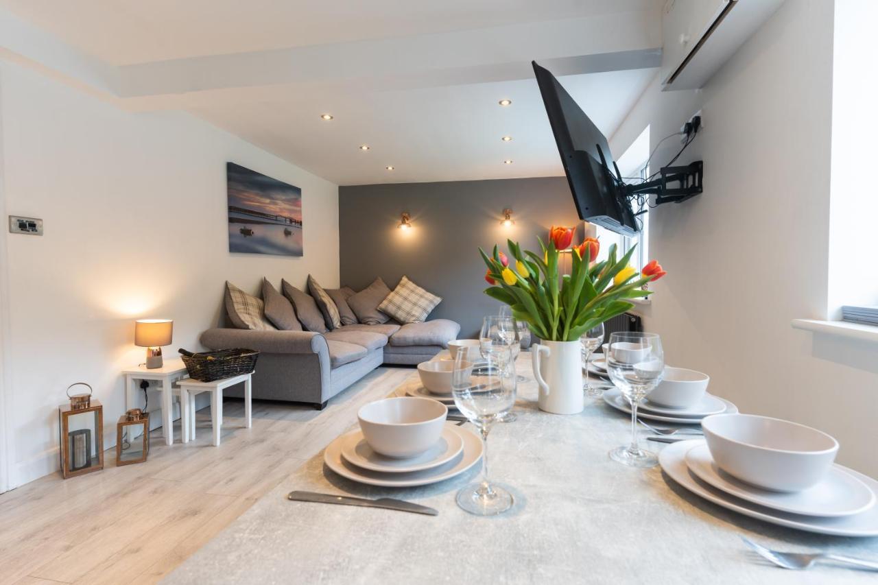 No40Barmouth-Modern,Spacious&Hot Tub エクステリア 写真